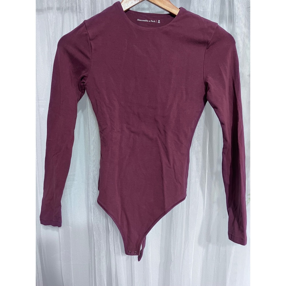 Abercrombie & Fitch Womens XS Burgundy Long Sleeve Crew Neck Snap Bodysuit